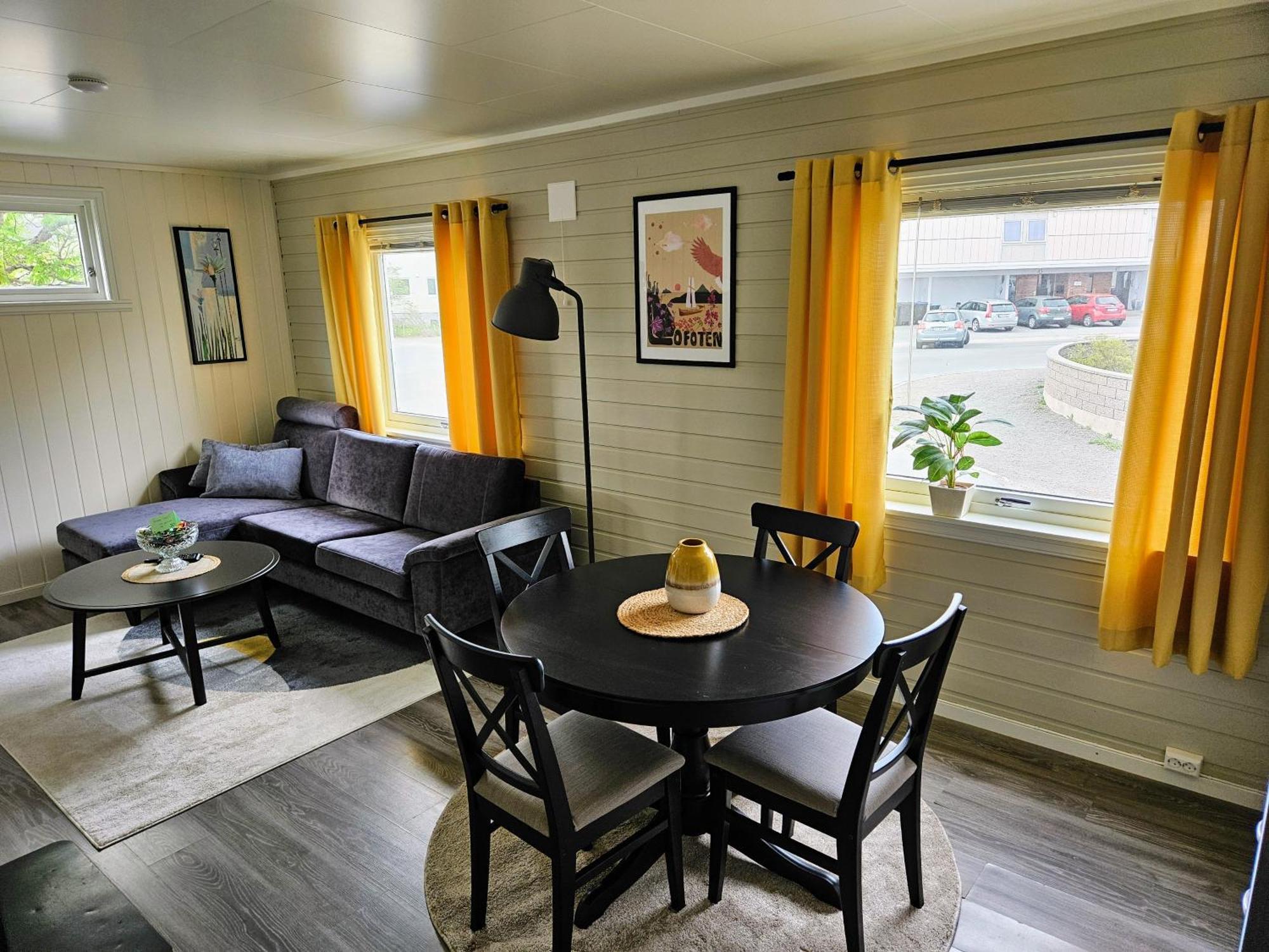 Leilighet I Svolvaer Sentrum Svolvær Exterior foto